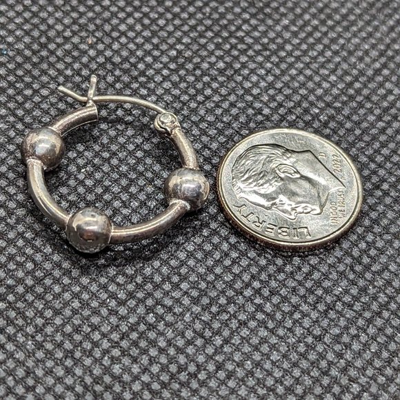 Vintage goth hoops with beads - silver - Picture 2 of 3